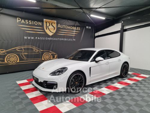 Porsche panamera - Photo 1