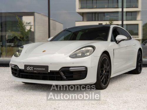 Porsche panamera - Photo 1