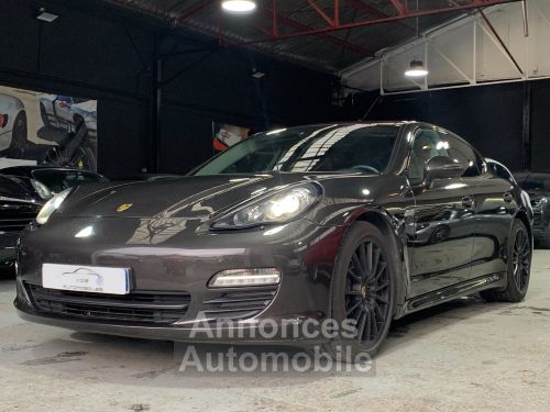 Porsche panamera - Photo 1