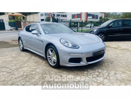 Porsche panamera - Photo 1