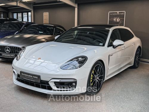 Porsche panamera - Photo 1