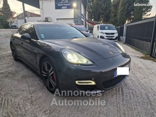 Porsche panamera - Photo 1