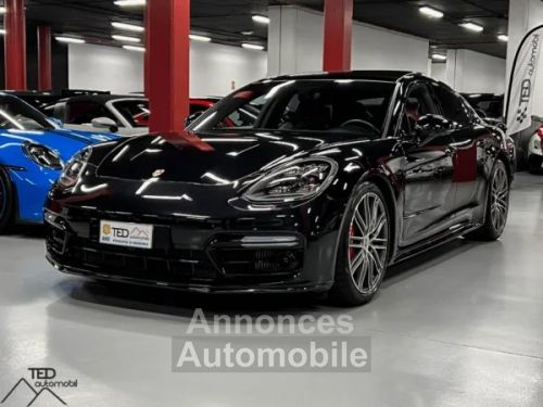 Porsche panamera - Photo 1