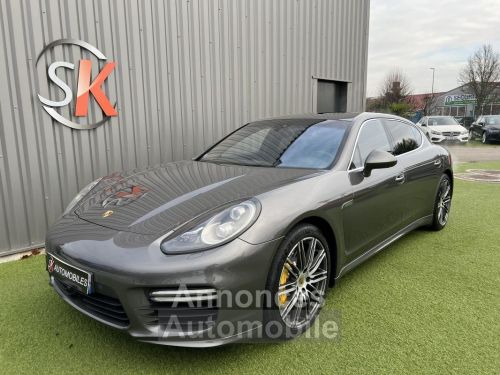 Porsche panamera - Photo 1