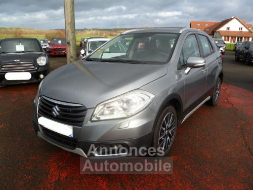 Annonce Suzuki SX4 S-Cross 1.6 DDIS 120CH PACK ALLGRIP BV6 4X4