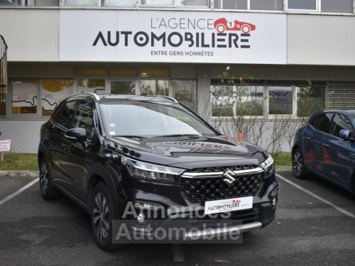 Annonce Suzuki SX4 S-Cross STYLE 1.5 Dualjet  Hybrid AGS 116 cv Boîte auto tout option