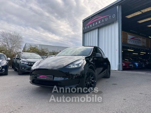 Annonce Tesla Model Y Standard RWD PROPULSION + PEINTURE NOIR