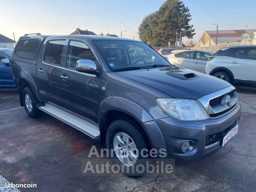 Annonce Toyota Hilux double cab 4x4 1ère main