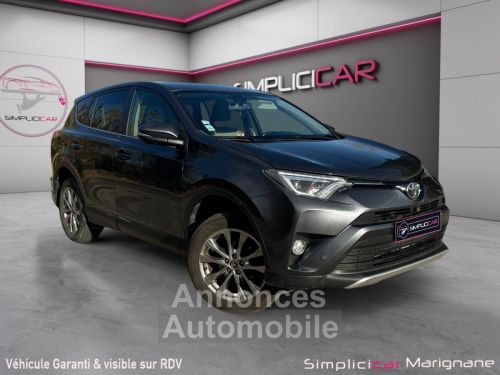 Annonce Toyota Rav4 143 D-4D 2WD Lounge *GARANTIE 12 MOIS* TOUTES OPTIONS / CAMERA 360 / ATTELAGE / CUIR CHAUFFANTS / SUIVI COMPLET