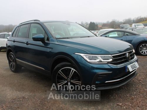 Annonce Volkswagen Tiguan 4 LIFE 2L TDI 150 CV CAMÉRA GPS USB FULL LEDS RÉGULATEUR BLUETOOTH ESP  BOITE 6V