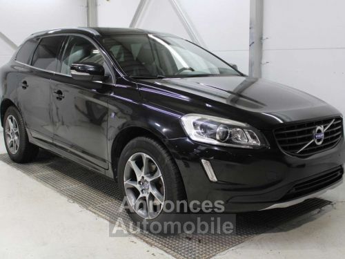 Annonce Volvo XC60 2.4 D4 Ocean Race ~ Pano PDC Navi Airco