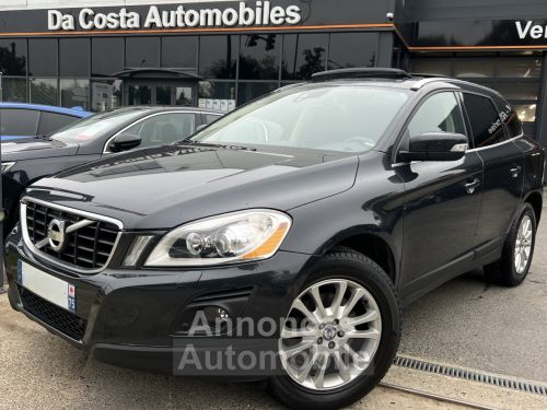 Annonce Volvo XC60 XENIUM D5 2.4 5 CYLINDRES 205 Cv AWD 4x4 BOITE AUTO CUIR TOIT OUVRANT GPS - GARANTIE 1 AN