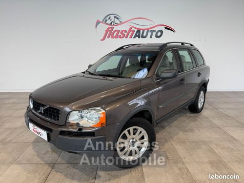 Annonce Volvo XC90 2.5 T AWD 210cv-BVA-7 PLACES