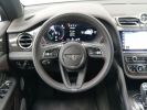 Annonce Bentley Bentayga New s hybrid 1ere main francais tva recuperable gps toit ouvrant panoramique virtual cockpit homelink ja 22 carbone ext dvd arriere surpique rouge ang