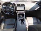 Annonce Jaguar F-Pace 2.0D 180CH R-SPORT AWD BVA8 Santorini Black