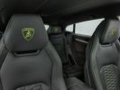 Annonce Lamborghini Urus Gris matte PACK Carbone INT/EXT //5 places