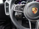 Annonce Porsche Cayenne (3) V6 3.0 E Hybrid - 1ère Main France - 895 €/mois - Révisé 08/2023 - Toit Pano, Roues AR Directrices, Susp. Pneumatique, Accès Confort, ... - Garant