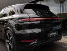 Annonce Porsche Cayenne E-HYB-ACHTERAS-HUD-HDMATRIX-SP.UITL-PANO-TREK-FULL