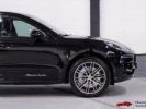 Annonce Porsche Macan TURBO Pack Chrono - Interieur Carbone - Sport Design Noir - Exterieur Noir - Jantes 21 911 Turbo - Entretien