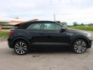 Annonce Volkswagen T-Roc CABRIOLET R-LINE TSI 150 CV GPS 3D FULL LED MP3 CAMÉRA I-COKPIT USB JA 19 BOITE AUTO DSG-7