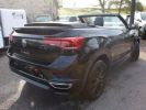 Annonce Volkswagen T-Roc CABRIOLET R-LINE TSI 150 CV GPS 3D FULL LED RE USB JA 18 RADAR RÉGULATEUR BOITE AUTO DSG-7