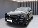 Voir l'annonce Volkswagen Touareg 3.0 TSI EHybrid 462 Ch Tiptronic 8 4Motion R - Toit Pano. - Matrix LED