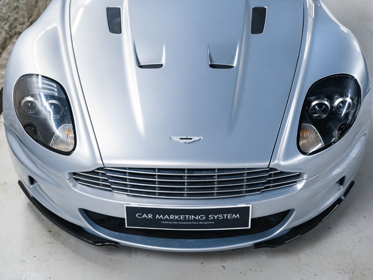 Aston Martin DBS COUPE 5.9 V12 517 TOUCHTRONIC Gris Clair - 3