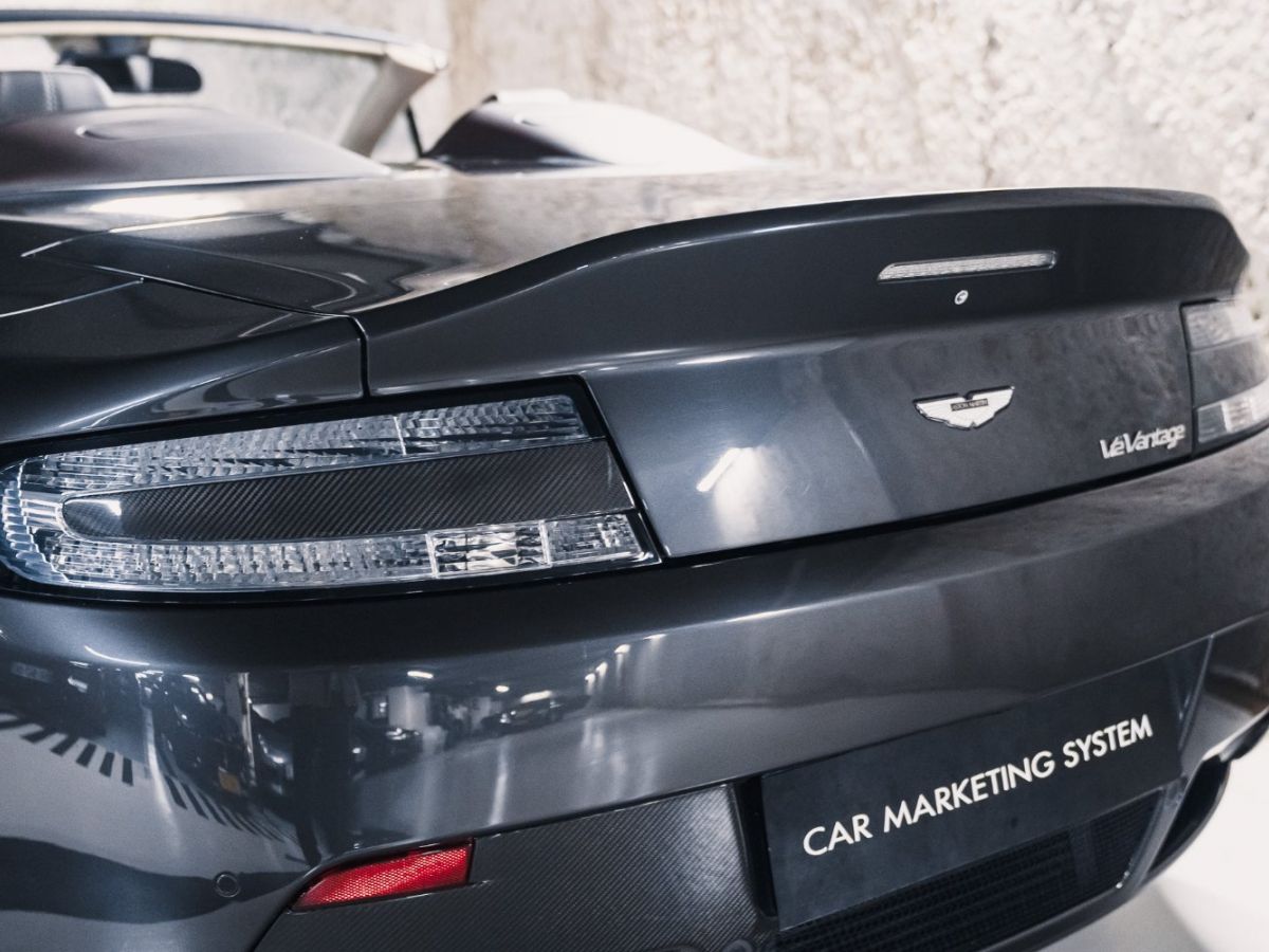 Aston Martin V12 Vantage 6.0 Roadster - photo 41
