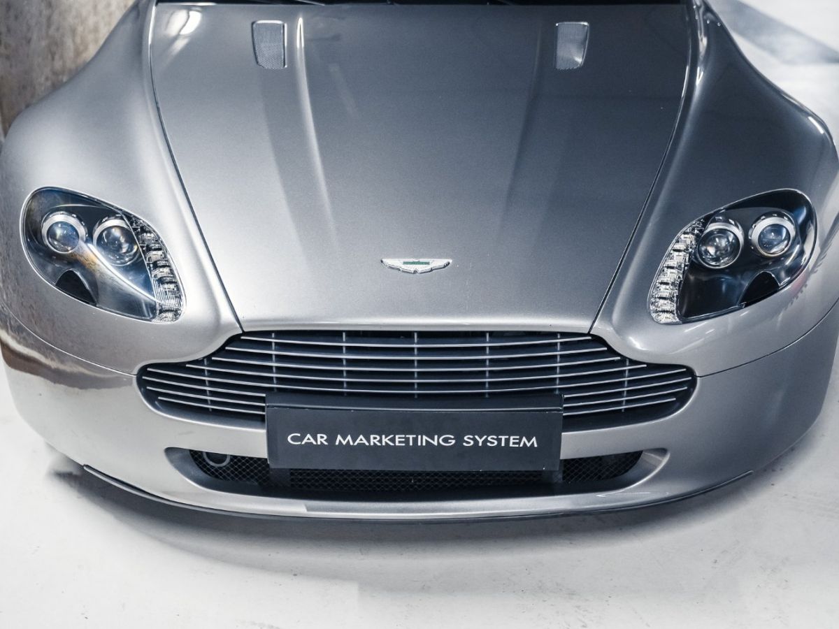 Aston Martin V8 Vantage 4.3 390 - photo 2