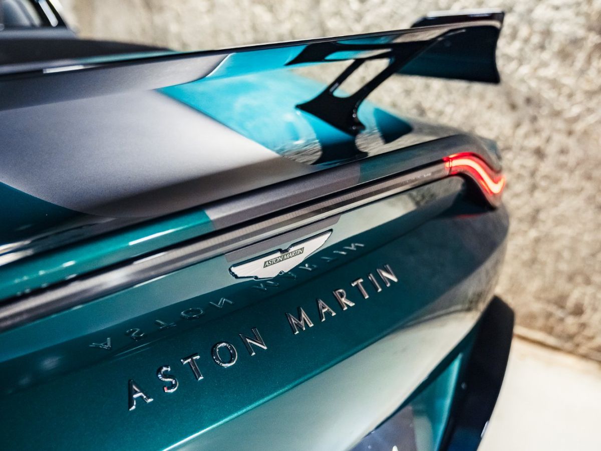 Aston Martin V8 Vantage II ROADSTER F1 EDITION 4.0 BITURBO V8 535ch BVA8 - photo 21
