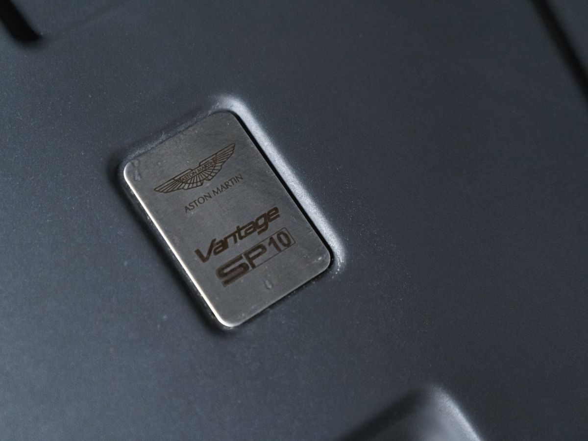 Aston Martin V8 Vantage SP10 ROADSTER 4.7 420 SPORTSHIFT BVS - photo 30