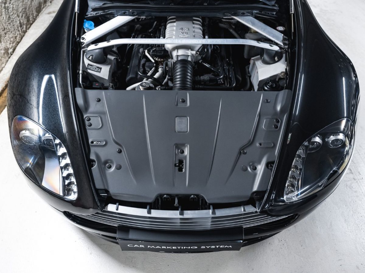 Aston Martin V8 Vantage V8 4.3 385 - photo 32