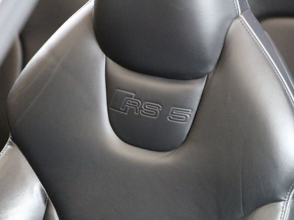 Audi RS5 V8 4.2 FSi 450 Quattro S Tronic 7 - photo 32