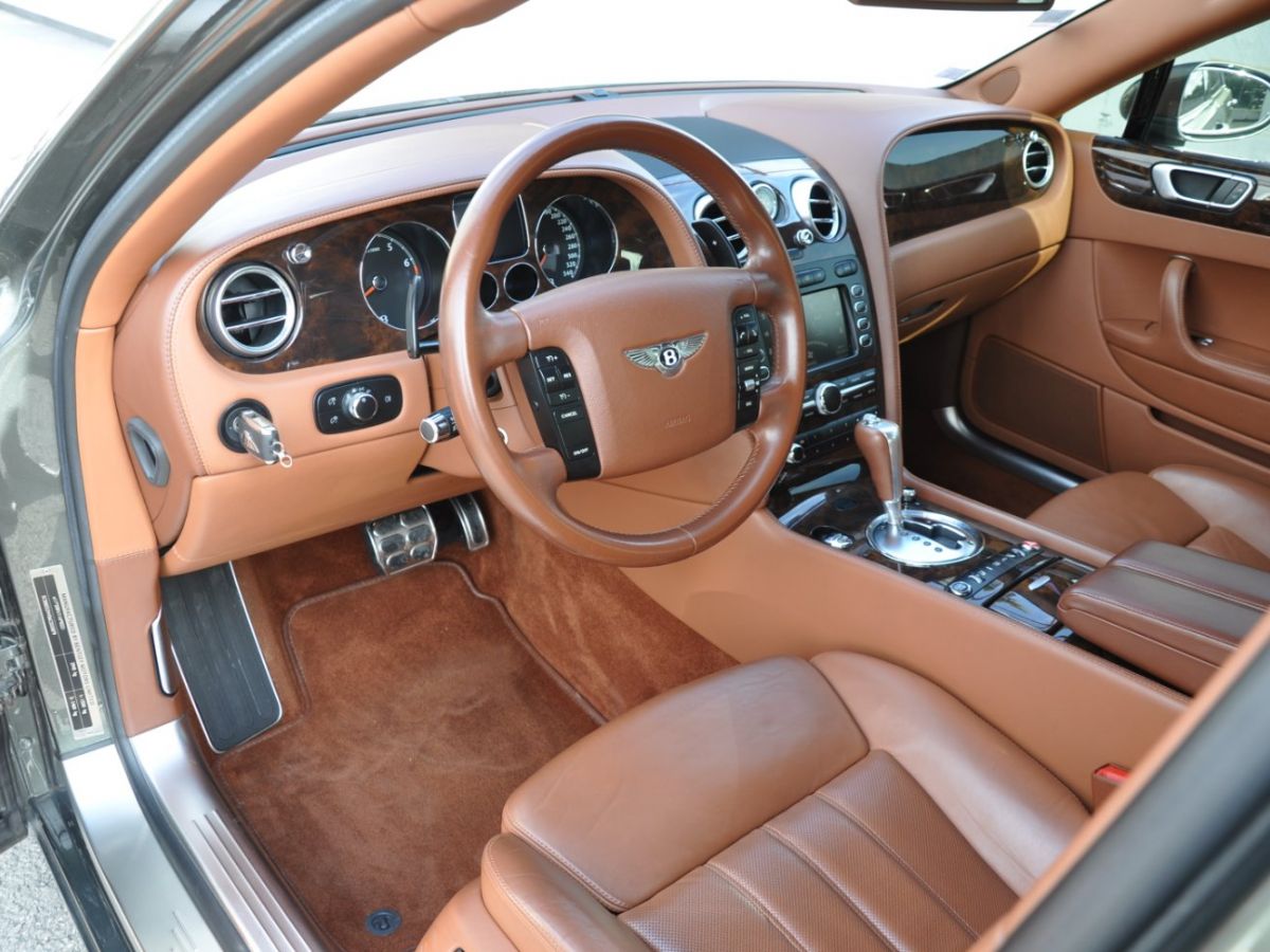 Bentley Continental Flying Spur 6.0 W12 - photo 5
