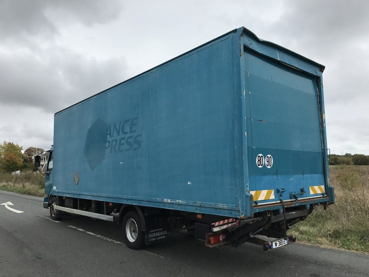 Camion Porteur Renault Midlum Caisse Fourgon + Hayon élévateur 180.12 B ...