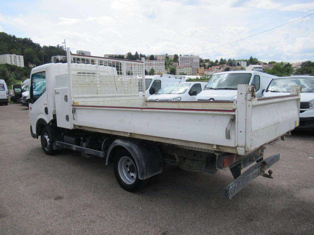 Chassis Carrosserie Renault Maxity Benne Arri Re Benne Coffre Occasion Saint Tienne