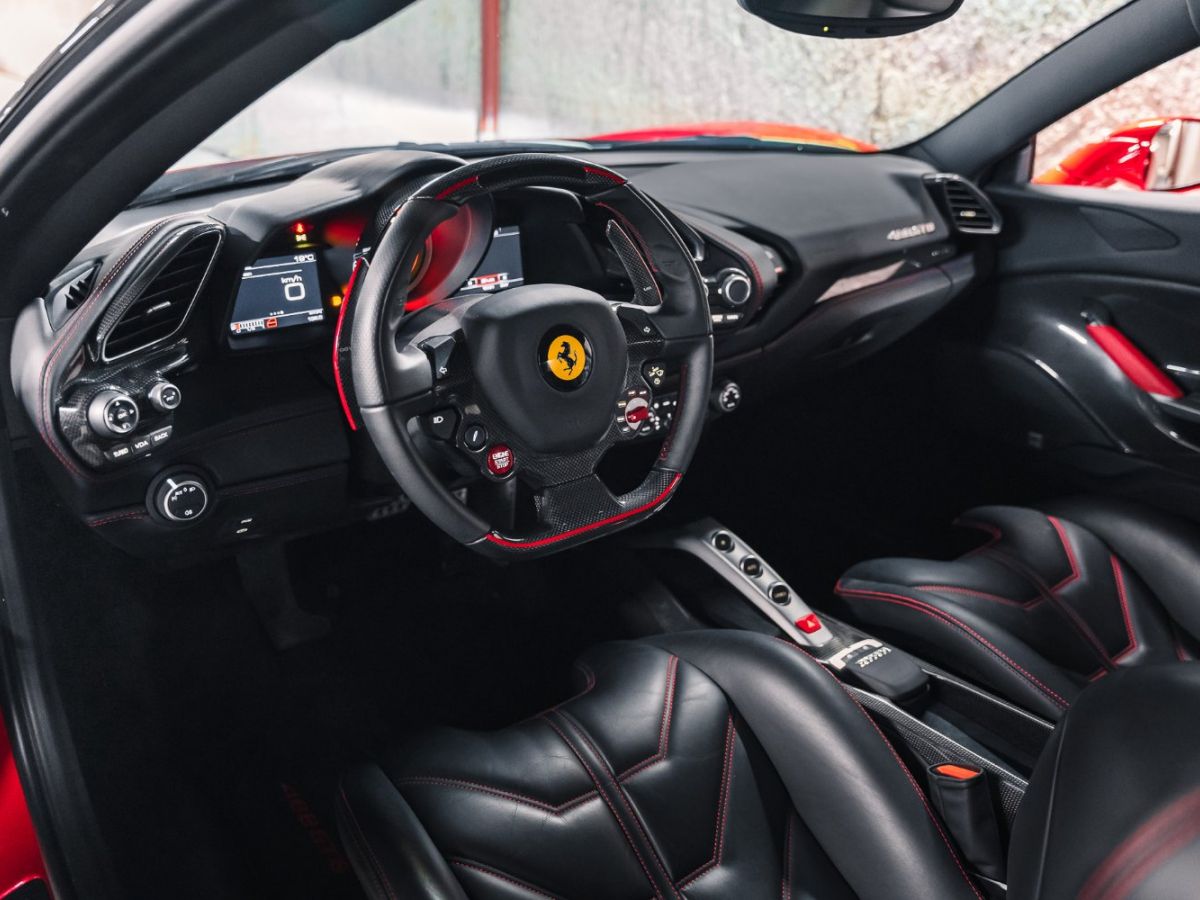 Ferrari 488 GTB Finition Atelier 3.9 670 - photo 33