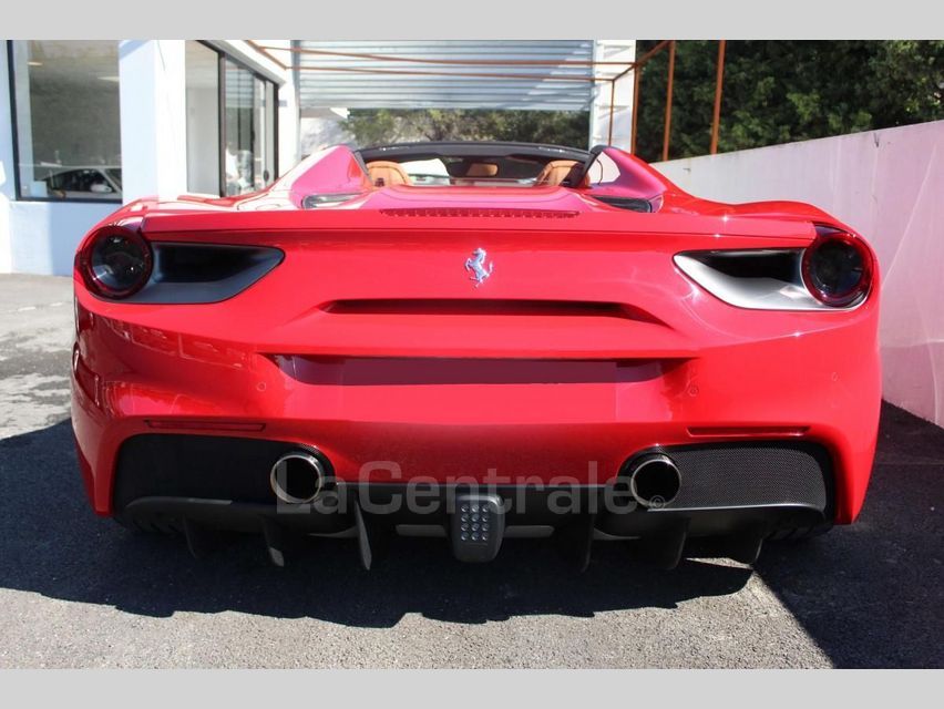 Ferrari 488 Spider 3.9 V8 - photo 9
