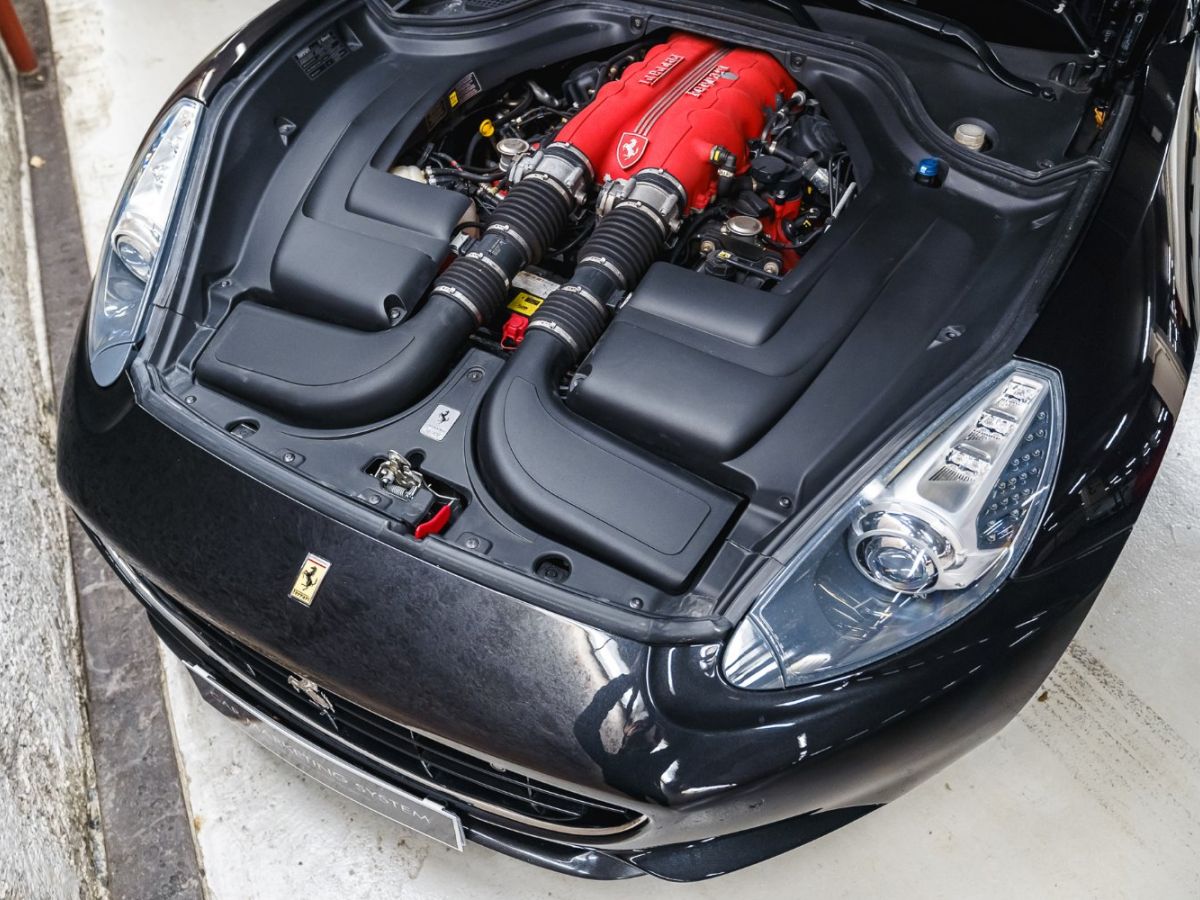 Ferrari California 4.3 V8 490 BVA7 - photo 38