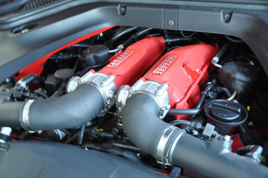 Ferrari California T 3.8 V8 T Handling Speciale - photo 12