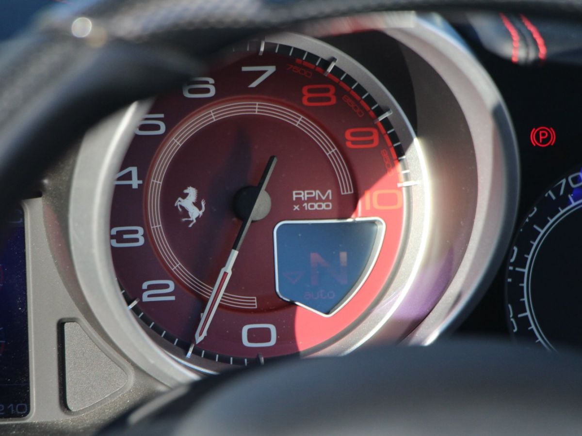 Ferrari California T V8 4.0 560ch Handling Special - photo 16