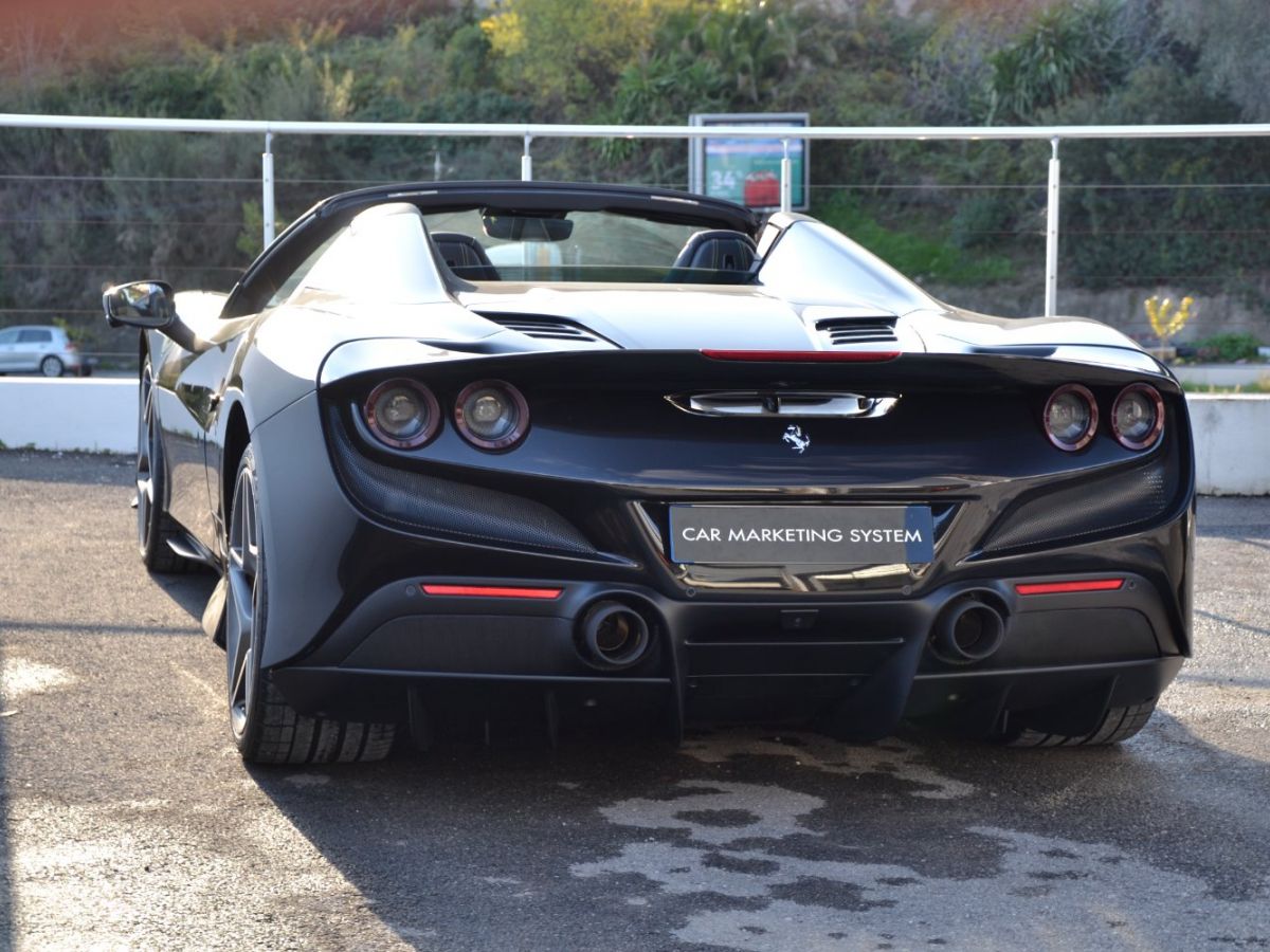 Ferrari F8 Tributo SPIDER 3.9 720 DCT - photo 10