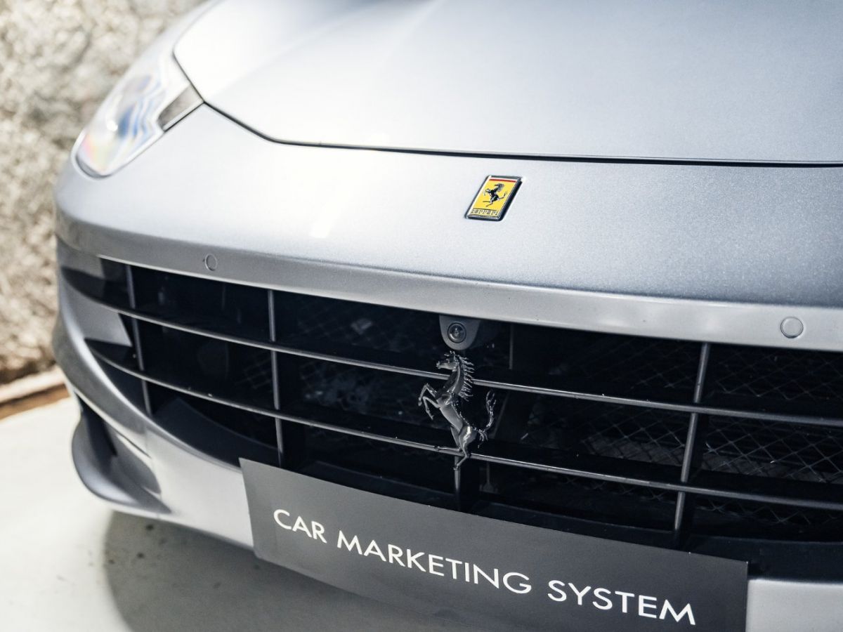 Ferrari FF V12 6.3 660 - photo 5