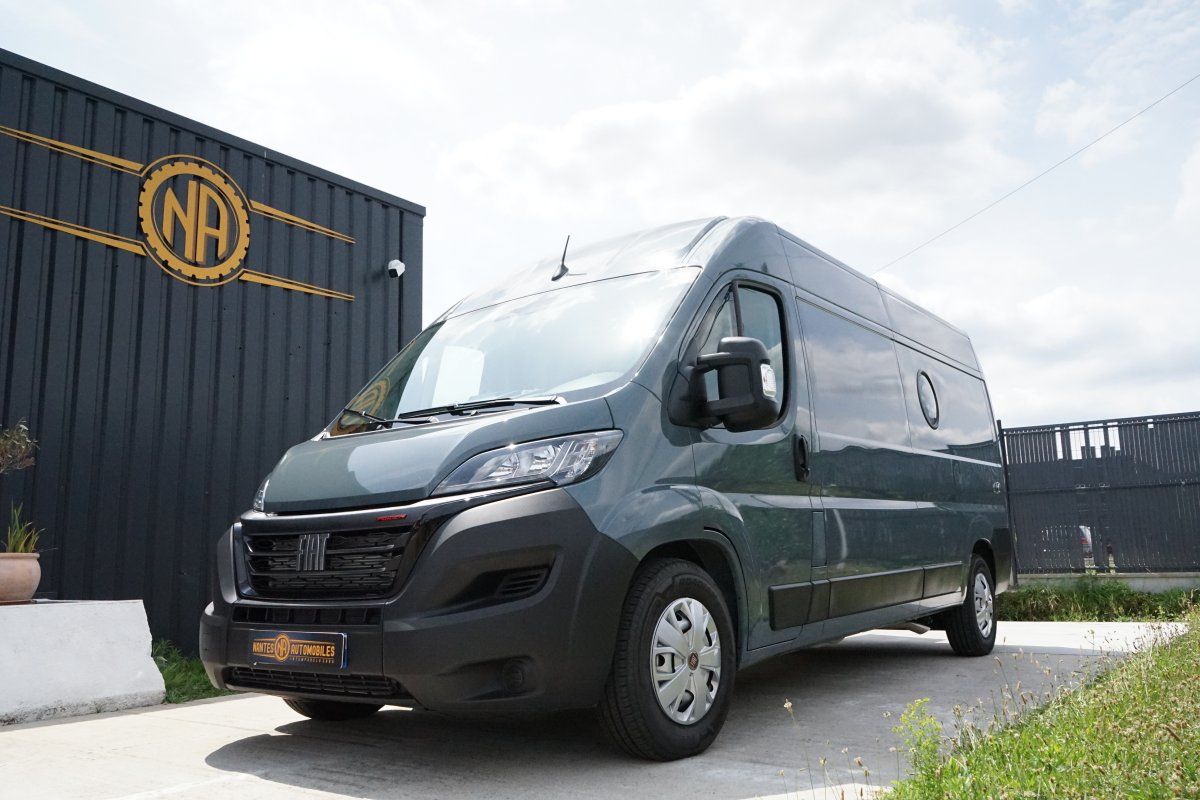 Fourgon Fiat Ducato Gris Lanzarote Neuf Nantes Loire Atlantique