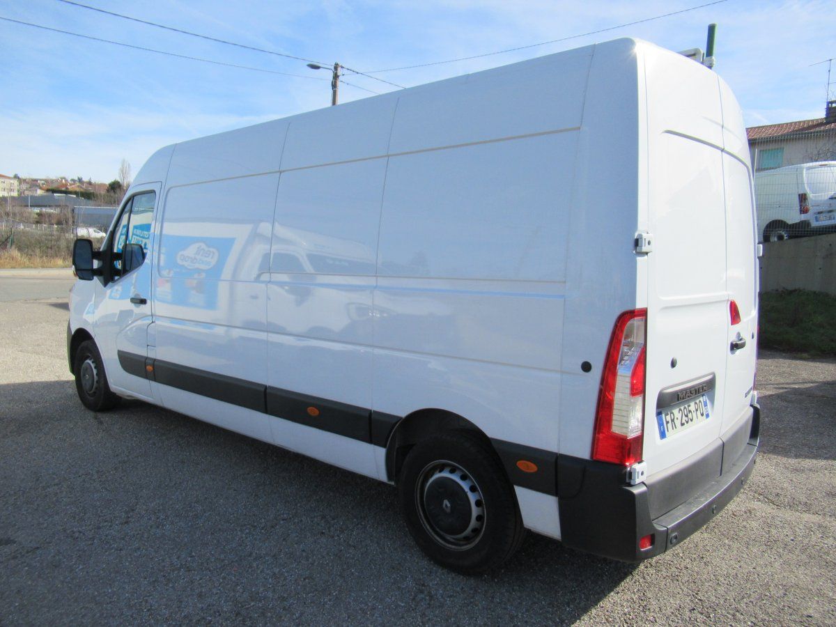 Fourgon Renault Master Fourgon tolé L3H2 DCI 135 occasion Saint étienne Loire 42 n5147315