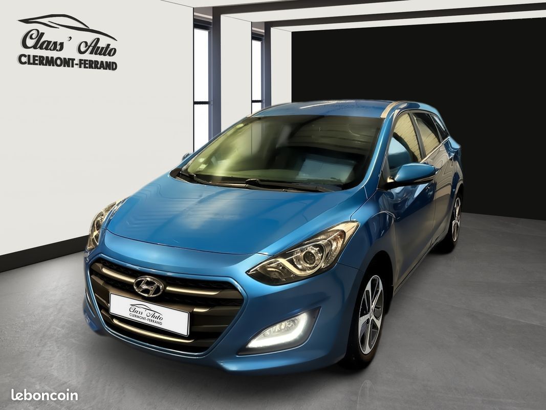 Annonce Hyundai i30 ii (2) 1.6 crdi 110 blue drive business 2015 DIESEL  occasion - Secondigne sur belle - Deux-Sèvres 79