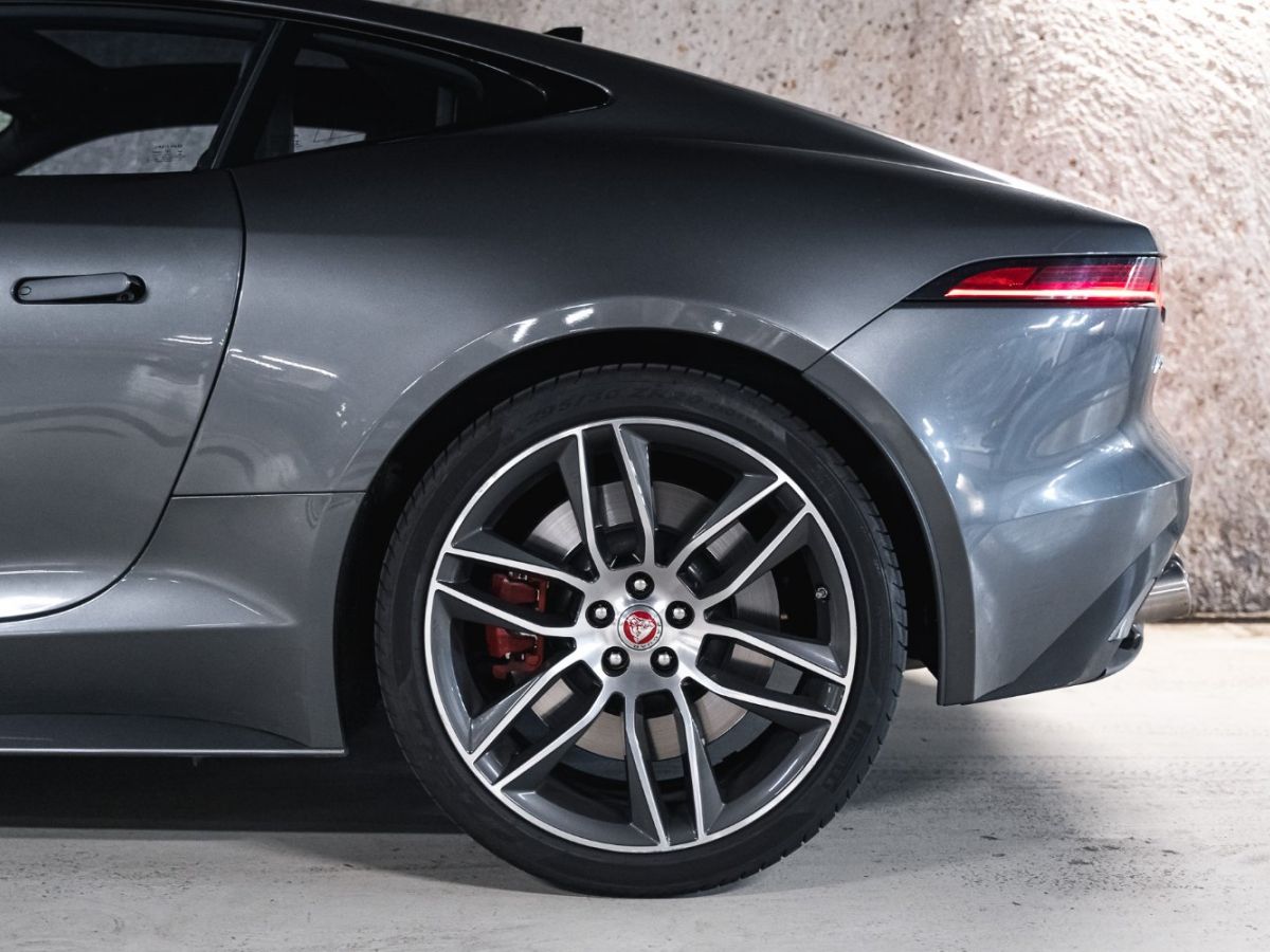 Jaguar F-Type R (2) V8 5.0 550 AWD - photo 12