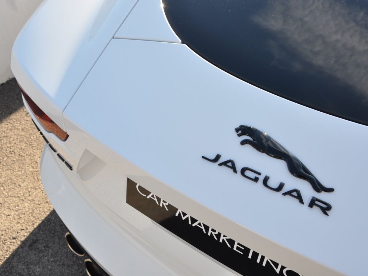 Jaguar F-Type V8 5L 450 Ch BVA8 R-Dynamic - photo 33