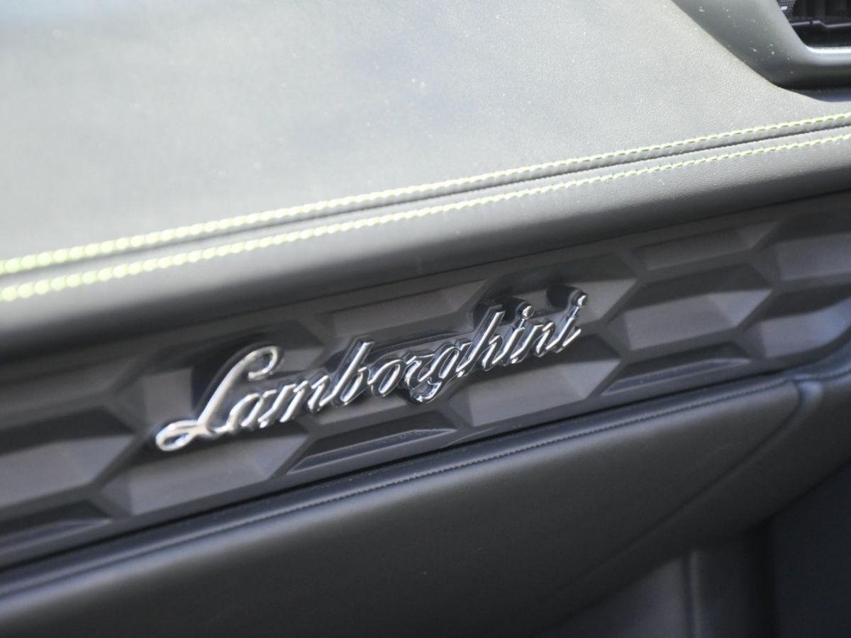 Lamborghini Huracan SPYDER 5.2 V10 LP 610-4 Noir - 20