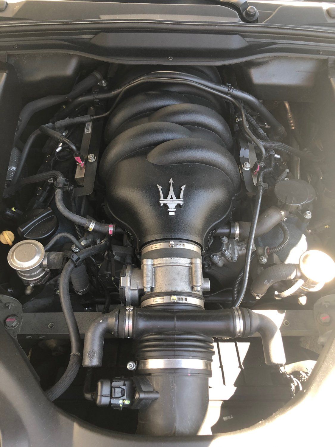 Maserati GranTurismo 4.2 V8 BVA - photo 24